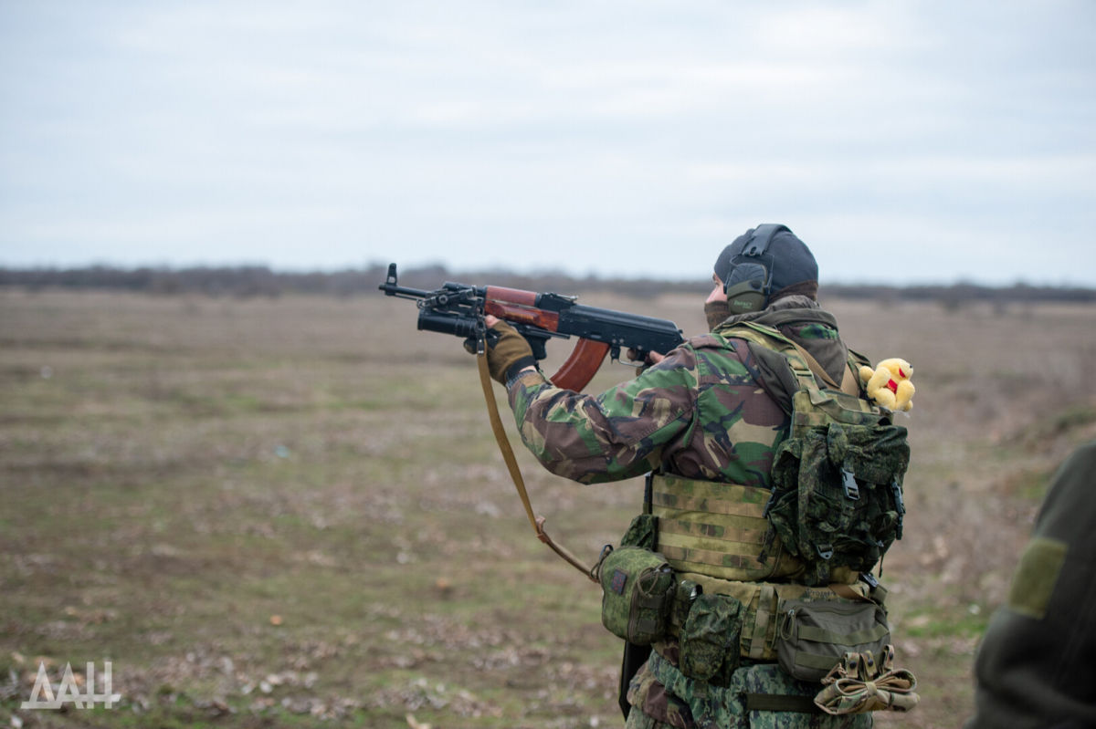 "Як шалені пси", – Пехньо описав те, що відбувається у Новомихайлівці, яку майже повністю захопила армія РФ