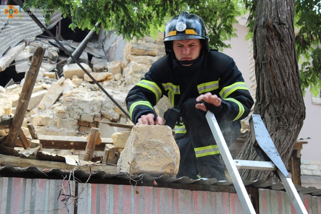 В Одессе обрушился жилой дом, есть жертвы