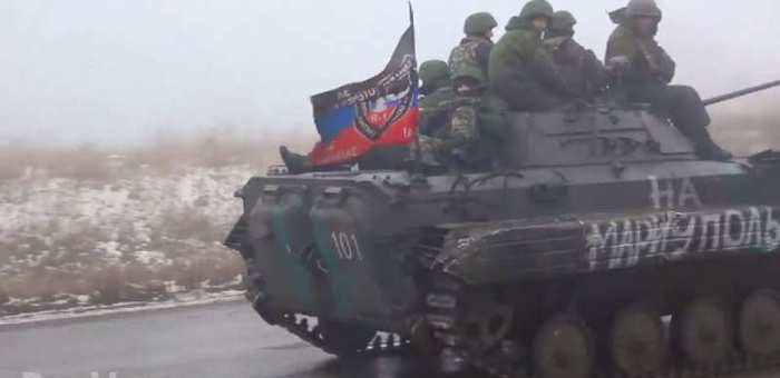 Россия перебросила на Донбасс 700 танков: Полторак рассказал о крупной угрозе для ВСУ со стороны российской границы
