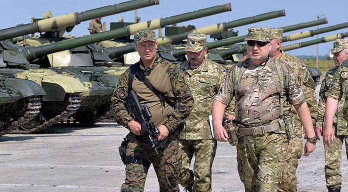 Турчинов рассказал, сколько Украина потратит на оборону в 2018 году