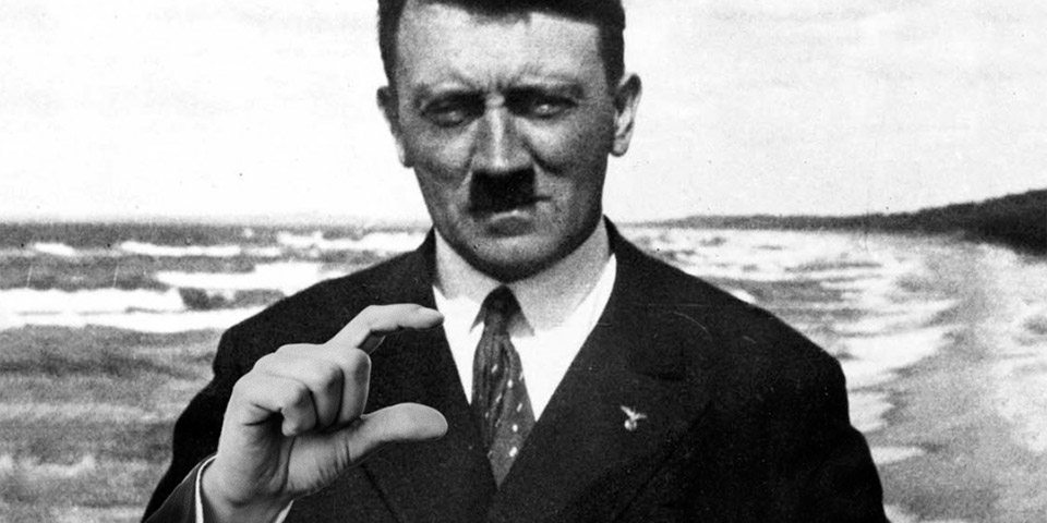 В итальянском Сало продемонстрировали неизвестную картину Адольфа Гитлера: "Полная дрянь, картина отчаявшегося человека"