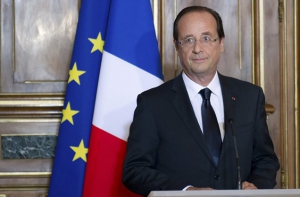 Франсуа Олланд советует наделить Донбасс «определенной автономностью»