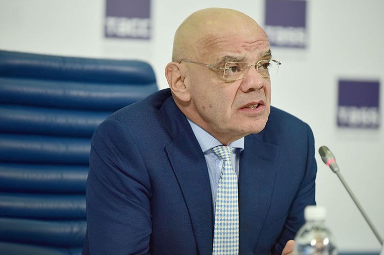 "Райкин - это не Светлана Лобода! Ему непростительно то, что простительно поющей ***", - Ройтбурд отреагировал на инцидент с выступлением в Одессе пропутинского актера