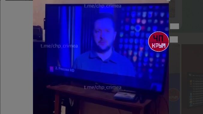 Грандиозный взлом ТВ в Крыму: все каналы показывают Зеленского, а "ватников" охватил страх