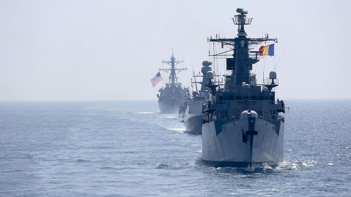 Украина дала Кремлю шанс вывести остатки своего флота из Черного и Азовского морей