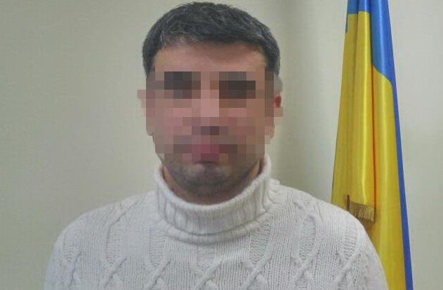 Поездка за украинским биометрическим паспортом не удалась: СБУ сообщила об аресте бывшего “замминистра” Крыма, - подробности
