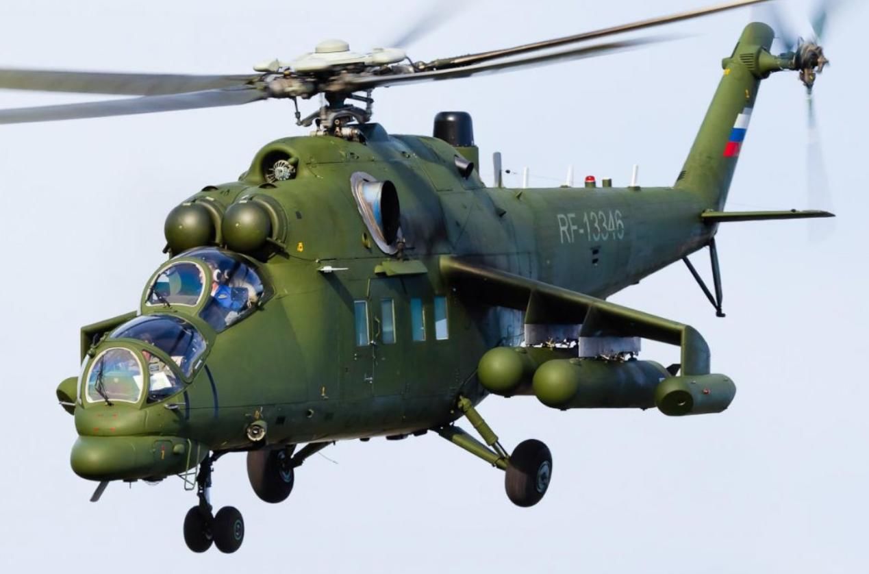 "ВСУ завалили уникальный Ми-35МС", – Бочкала опубликовал фото сбитого российского вертолета