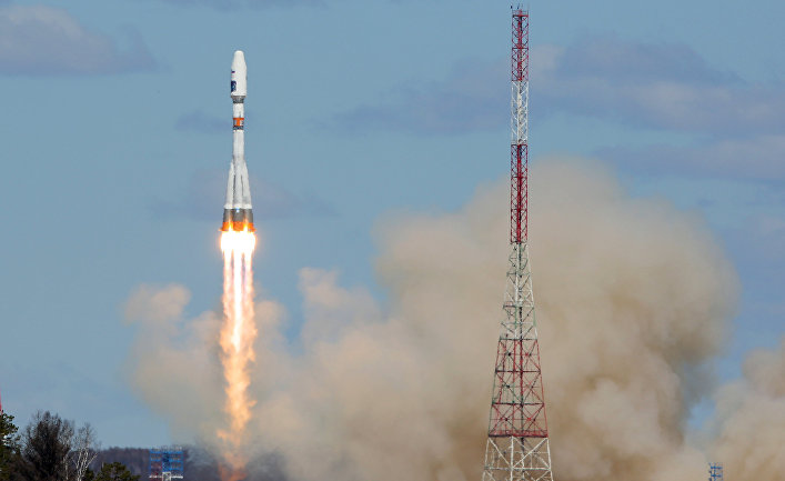 Запущенная с нового аэродрома в России ракета со всеми 19 спутниками рухнула в океан - известны новые подробности громкой аварии