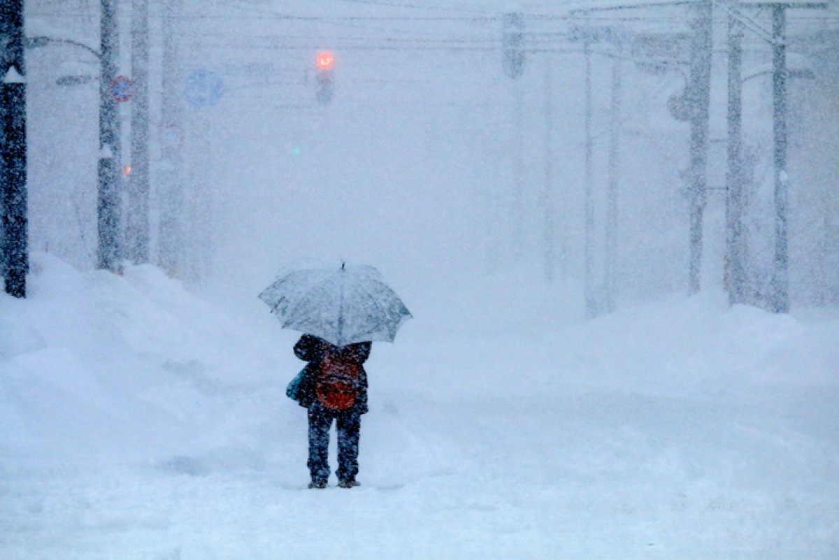 Снежная буря и сильные осадки: погода в Украине в ближайшие сутки ухудшится - прогноз