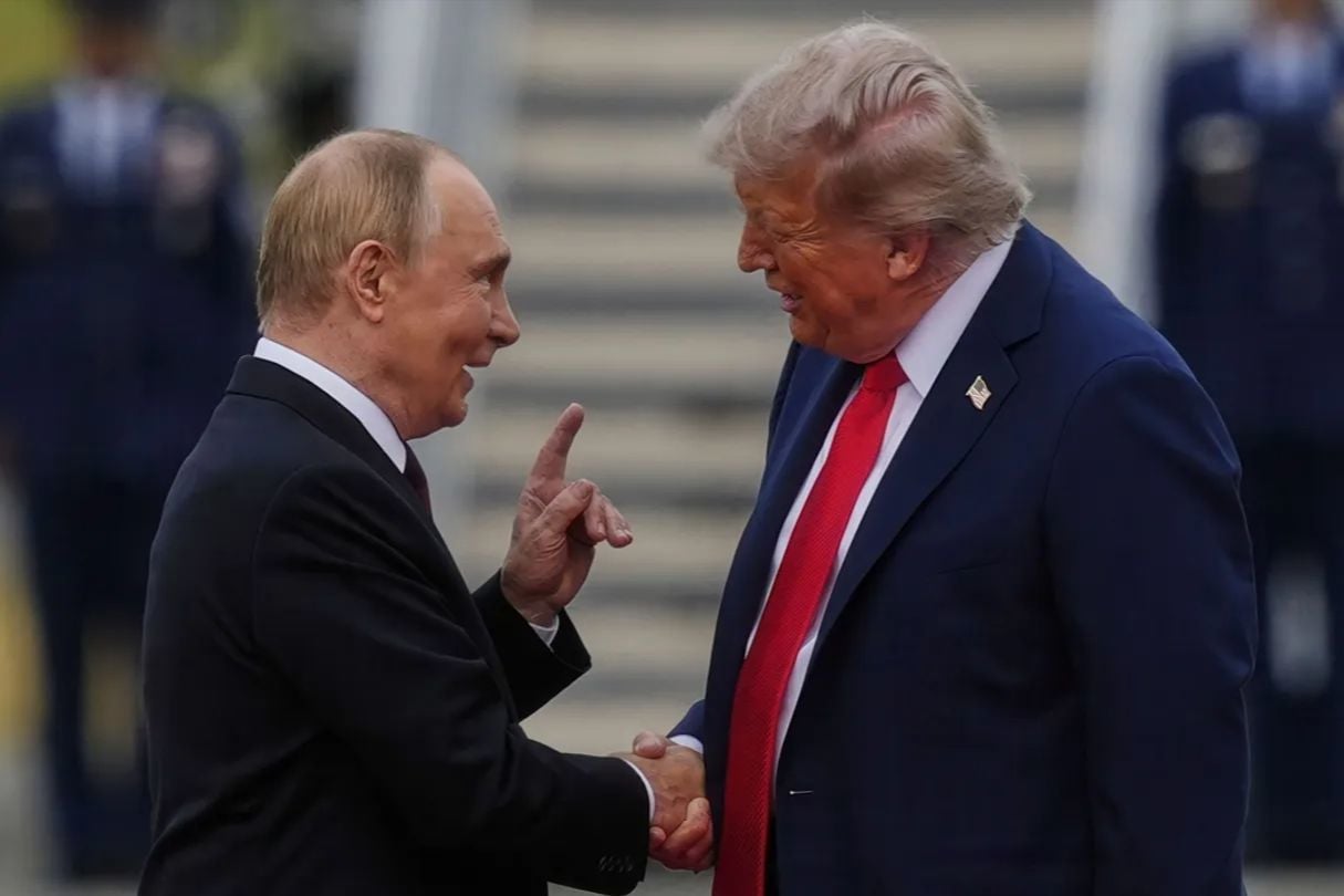 Трамп ставит под удар Америку, продвигая безосновательные хотелки Путина