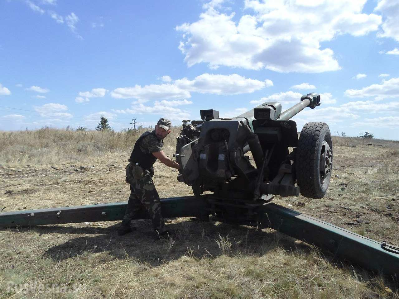 Ночь и утро в Донецке прошли под звуки артиллерии