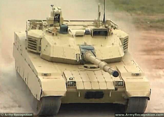 Китайские СМИ: Танк Армата уступает китайскому VT-4 (MBT-3000) по всем ключевым параметрам