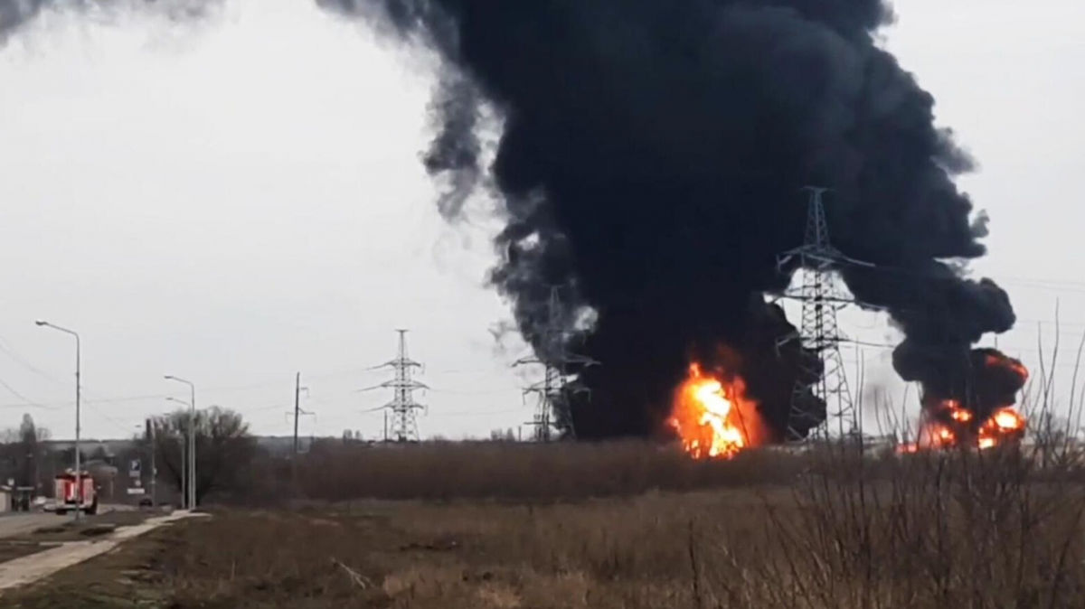 Под Белгородом детонирует склад с БК - жителей эвакуируют