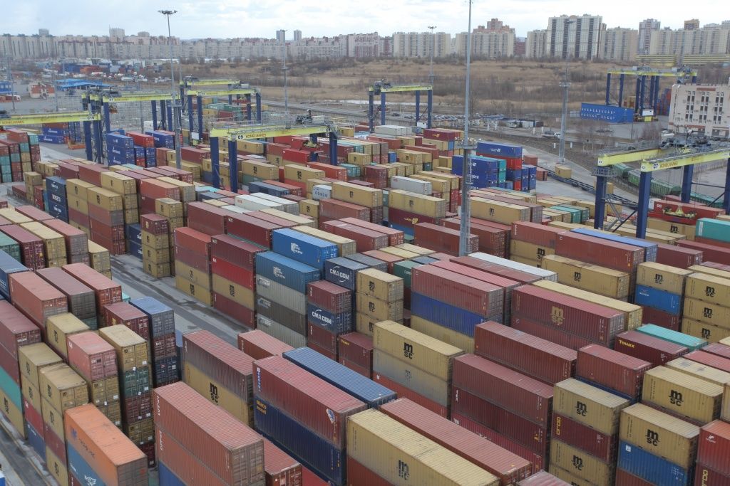 В России начался коллапс транспортной системы из-за новых региональных ограничений