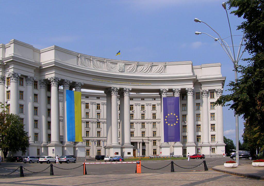 В МИД Украины призвали Россию прислушаться к сигналам Европарламента