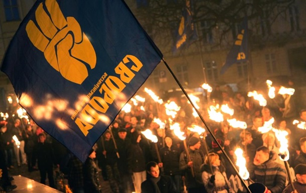 В Одессе проходит факельное шествие, несмотря на его отмену