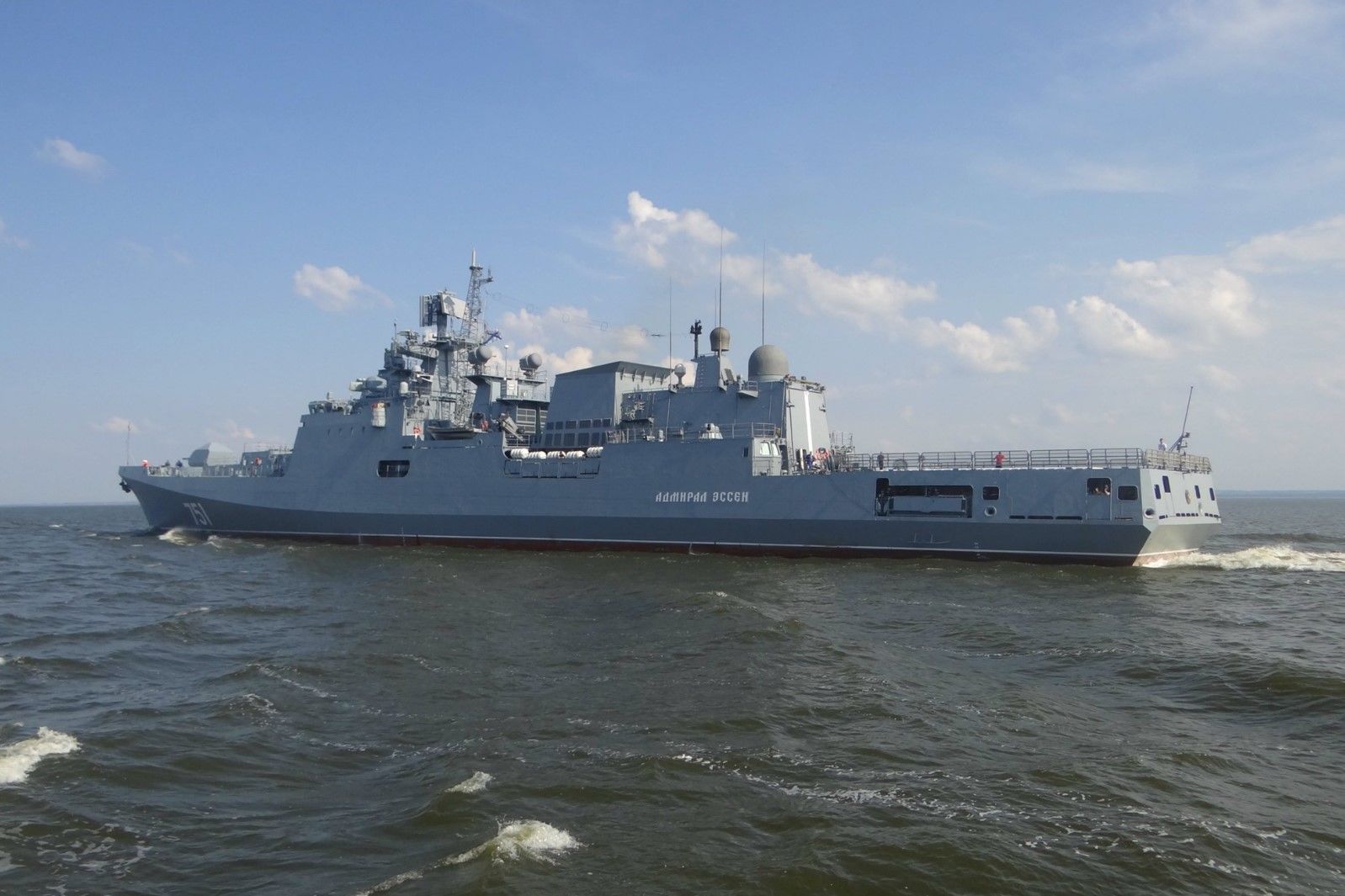 Атака украинских дронов на боевые корабли РФ в Новороссийске: появились новые детали и первые фото