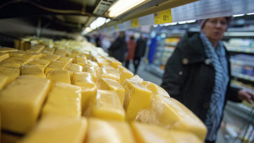 Россия запретила Украине ввозить сыроподобные продукты