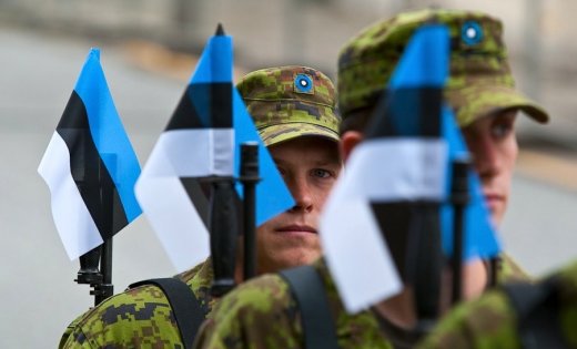 Разведка Эстонии встревожена попытками России "испортить" праздник провозглашения независимости стран Балтии