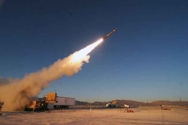 Боевая готовность: Япония нанесет удар Северной Корее, когда та запустит ракету со спутником