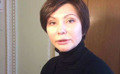 "Я не хочу его защищать – лучше сепаратистов", – скандальная экс-нардеп Бондаренко пришла в Раду защищать пропагандистов "ЛДНР" и равнодушно отозвалась о Сущенко