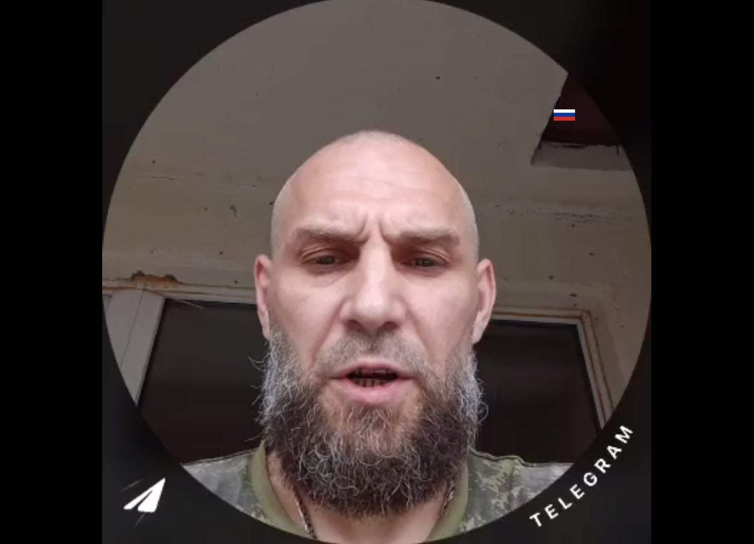 Житель Москвы призвал россиян "собраться в кучу", идти к Кремлю и задать вопросы Путину