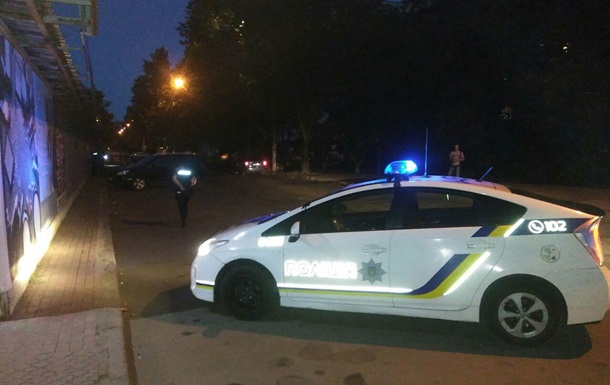 В центре Николаева стреляли и ранили мужчину. Полиция объявила план "Перехват"