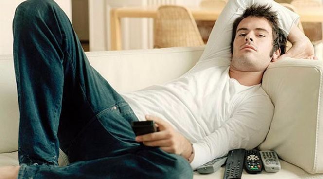 Психологи уверены, что "каникулы" на диване крайне полезны для организма