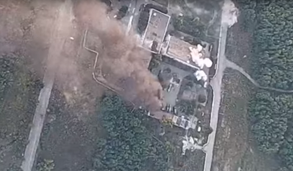 "12 минут хватило", - видео самой быстрой блестящей операции ВСУ с сокрушительным ударом по штабу боевиков в Первомайске