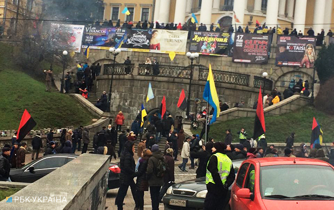 "Почему они не захватили цирк?" - украинские социальные сети бурно отреагировали на попытку захвата соратниками Саакашвили Октябрьского дворца