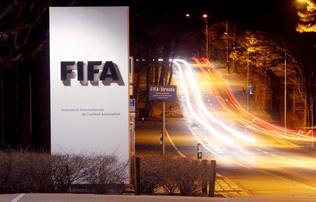 ​СМИ: ФИФА готовит для России строгое наказание за вторжение в Украину