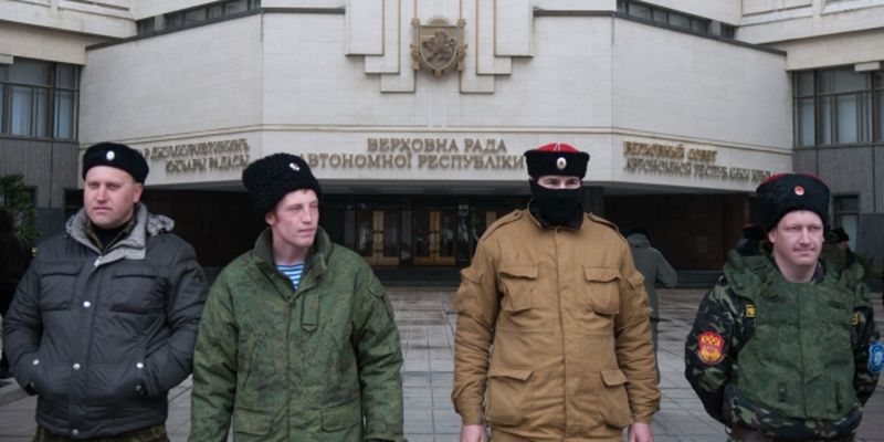 В Крыму отряд "Самообороны" зверски избил двух рядовых крымчан: кровавое видео шокировало Интернет