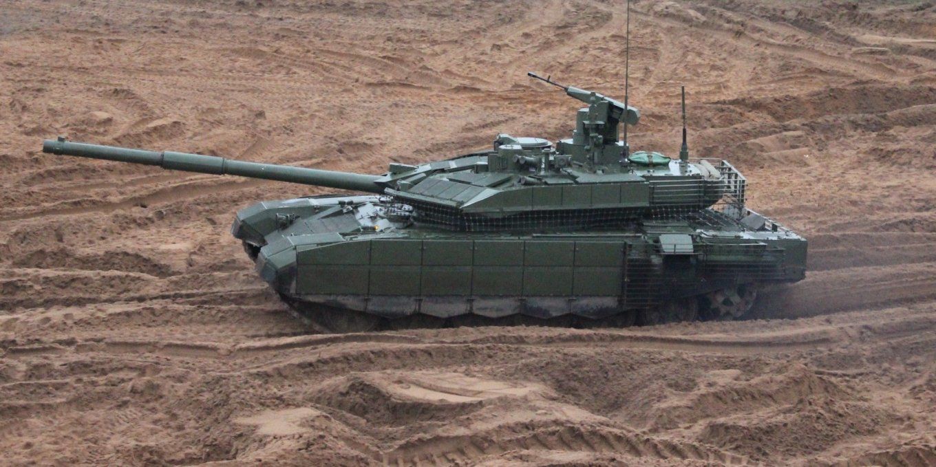 ​На Харьковщине ВСУ уничтожили новейший танк РФ "Т-90М": в Сети появились кадры
