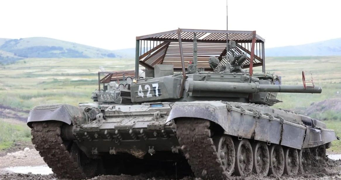 Сгорают радиостанции: защита на российских танках оказалась самоубийственной 