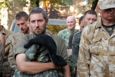 Очередной обмен пленными между украинскими силовиками и ополченцами прошел в формате 12 на 12