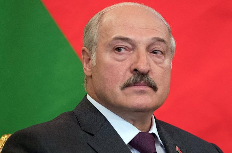​"В крайнем случае предупрежу за сутки", - в РФ "всплыл" инсайд о важном обещании Лукашенко Турчинову в 2014 году