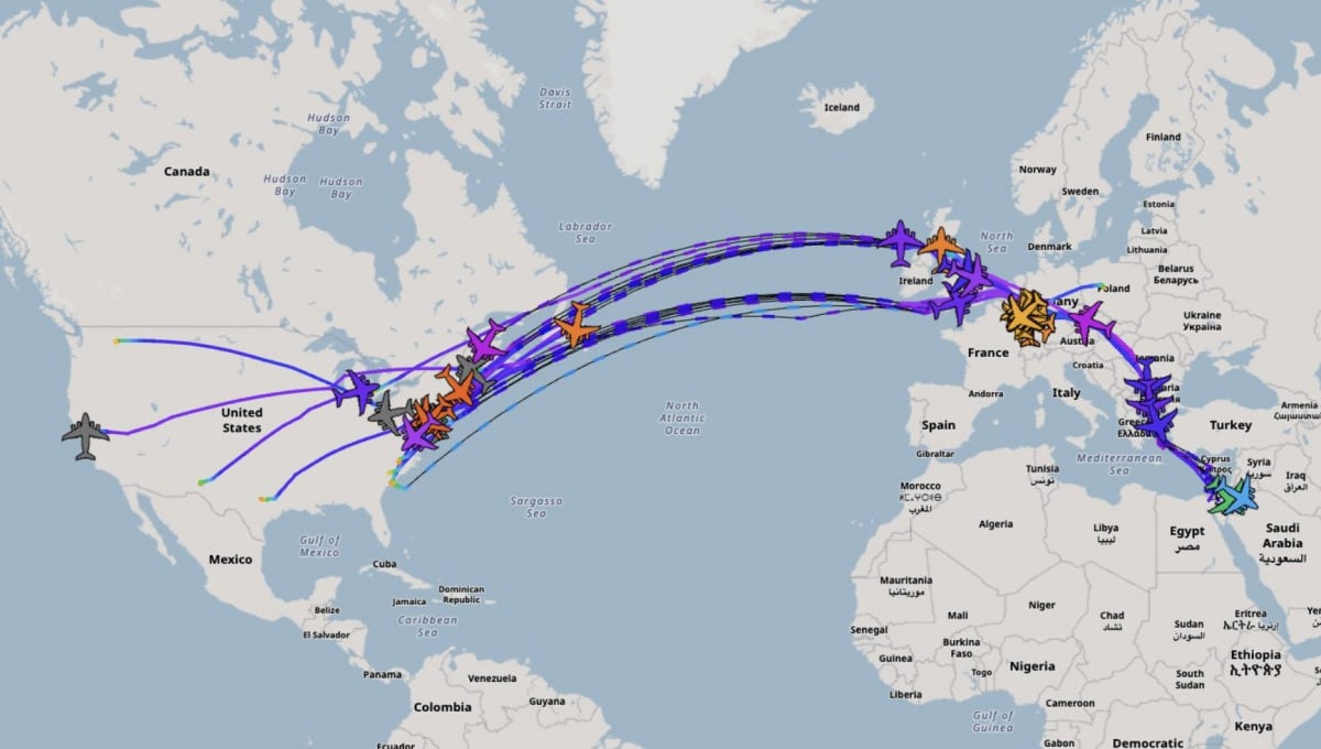 Сотни рейсов и переброска сил: OSINT-аналитики показали размах операции США против Ирана