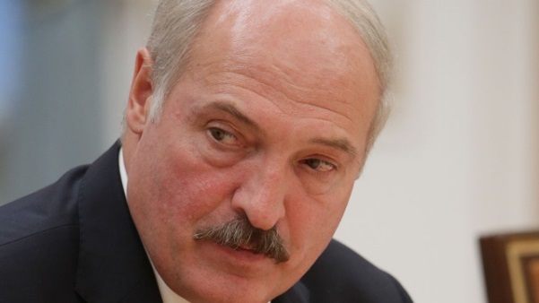Депутаты Беларуси поддержали призыв Лукашенко "заставить тунеядцев работать"
