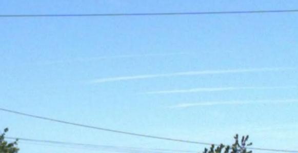 В небе над Мариуполем наблюдали странные самолеты - очевидцы 