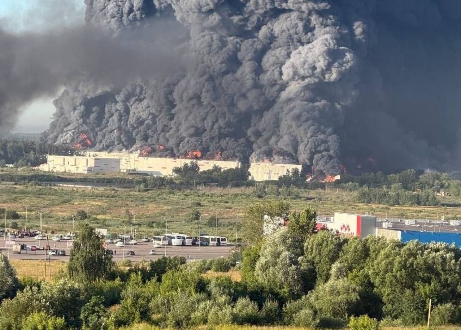 Пропаганда РФ скрыла от россиян "огненный апокалипсис" после атаки дронов на склады Wildberries