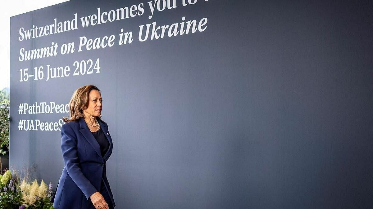"Путин требует капитуляции", - Харрис указала на стремление РФ к войнам и хаосу во всем мире