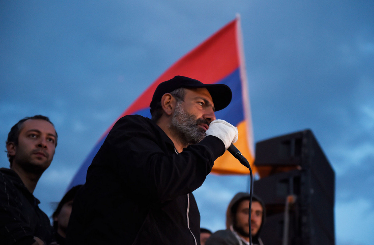 ​Пашинян высказал мнение, почему Бархатная революция - это не Майдан