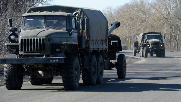 Российские военные ночью на Донбасс завезли секретный груз: ситуация в Донецке и Луганске в хронике онлайн