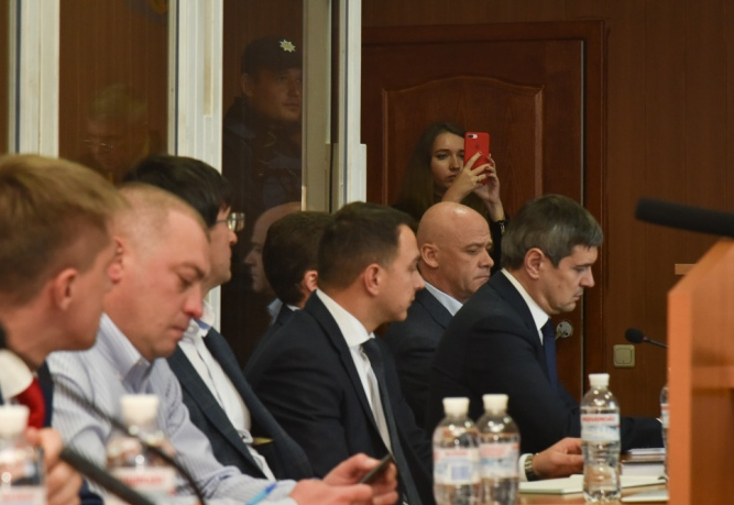 Мэра Одессы Труханова судят за финансовые махинации - кадры