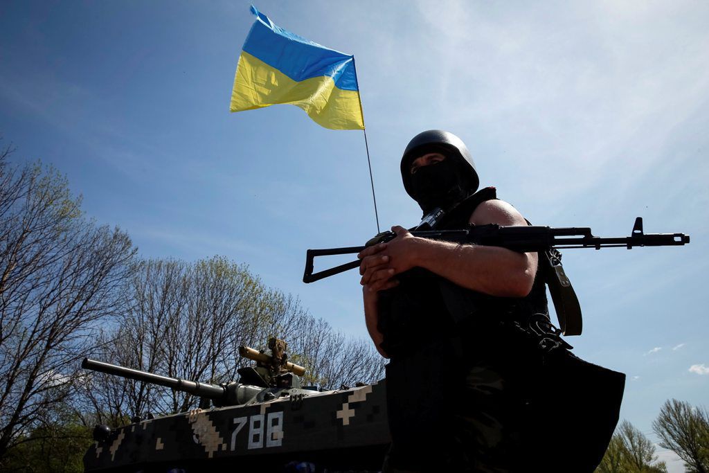"Война в Украине - это пример изучения российской гибридной войны", - журналист заявил, что американцам нужно перенимать опыт войны у украинских солдат