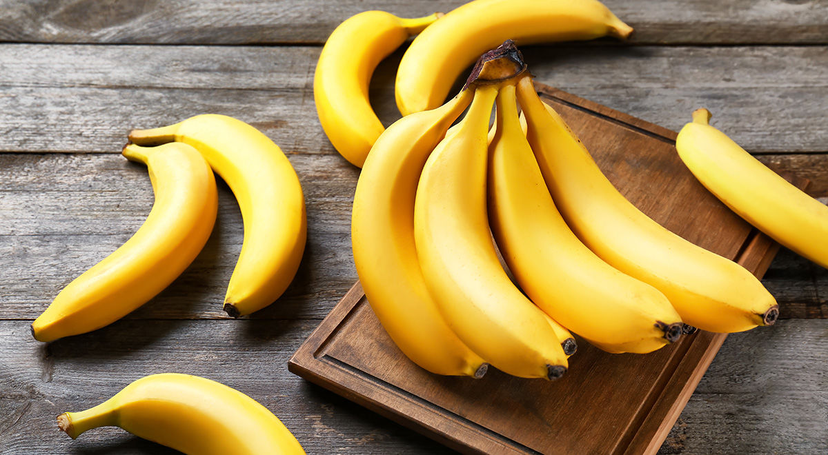 Банани корисні не для всіх: три групи людей, яким слід контролювати вживання цього фрукта