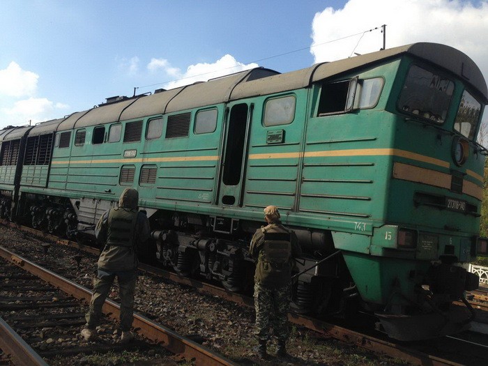 Как украинцы в "независимую" "ЛНР" нелегально дизтопливо поставляли: в СБУ рассказали о преступлении украинских железнодорожников