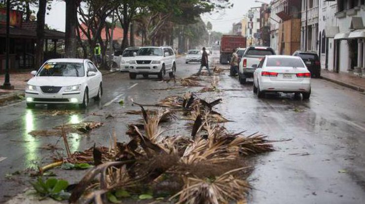 На Карибах в результате чудовищного шторма уничтожено государство