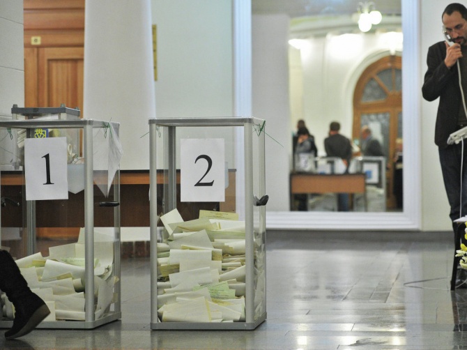 Власти Украины назвали основные требования по выборам на Донбассе