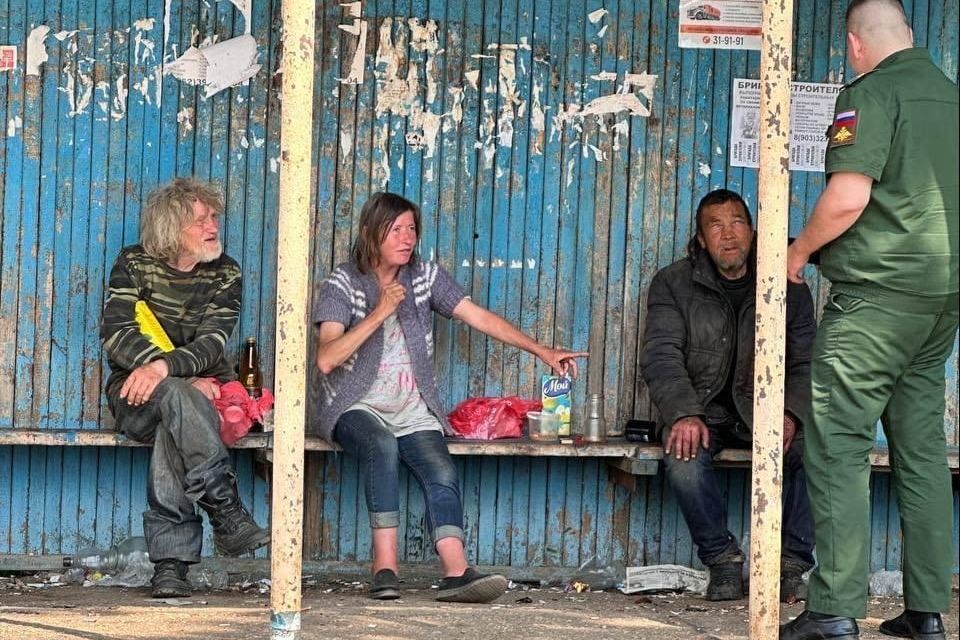 ​В РФ вербовщики спаивают бездомных и отправляют их умирать в Украине — BILD